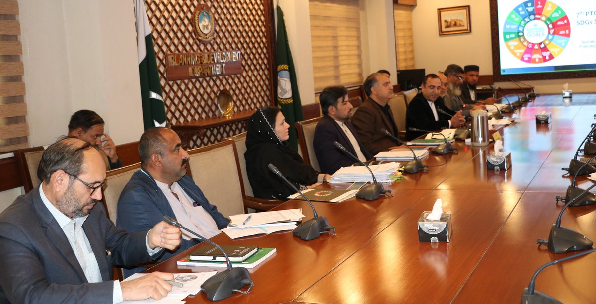 With Secretary <a href="/PnDKPGovt/">Planning and Development Department KP</a> Adeel Shah chairing, #UNDPinPakistan’s ARR <a href="/ammaradurrani/">Ammara Durrani</a> and <a href="/KhyberSdgs/">Khyber Pakhtunkhwa SDGs Support Unit</a> presented the Khyber Pakhtunkhwa SDG Plus Program Outlook 2025 at the 7th Project Technical Committee meeting. 

The Secretary directed the deepening &amp; acceleration of SDGs in the