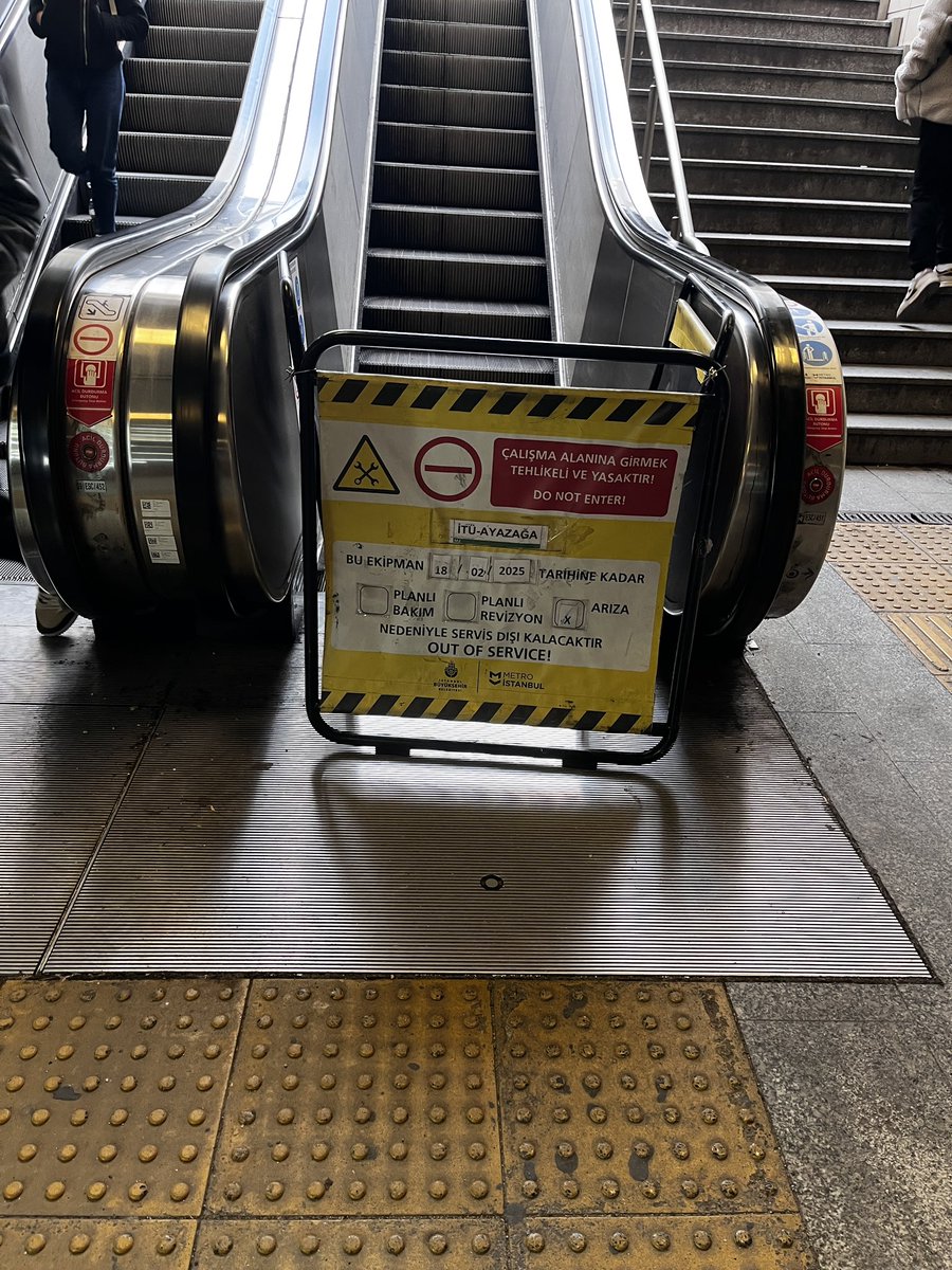 Şaka mı amk nasıl her tatil dönüşü aynısı olabilir