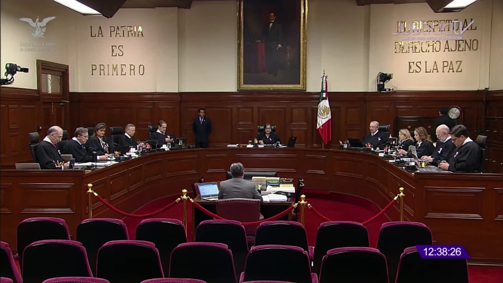 La Jornada on X: "#LaJornadaOpina @SCJN: asalto a la Constitución Por siete  votos contra tres, el pleno de la @SCJN aprobó el proyecto del ministro  Alfredo Gutiérrez Ortiz Mena que considera responsables