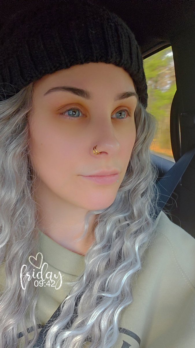 👑S4V4GE_QUEEN👑 tweet media