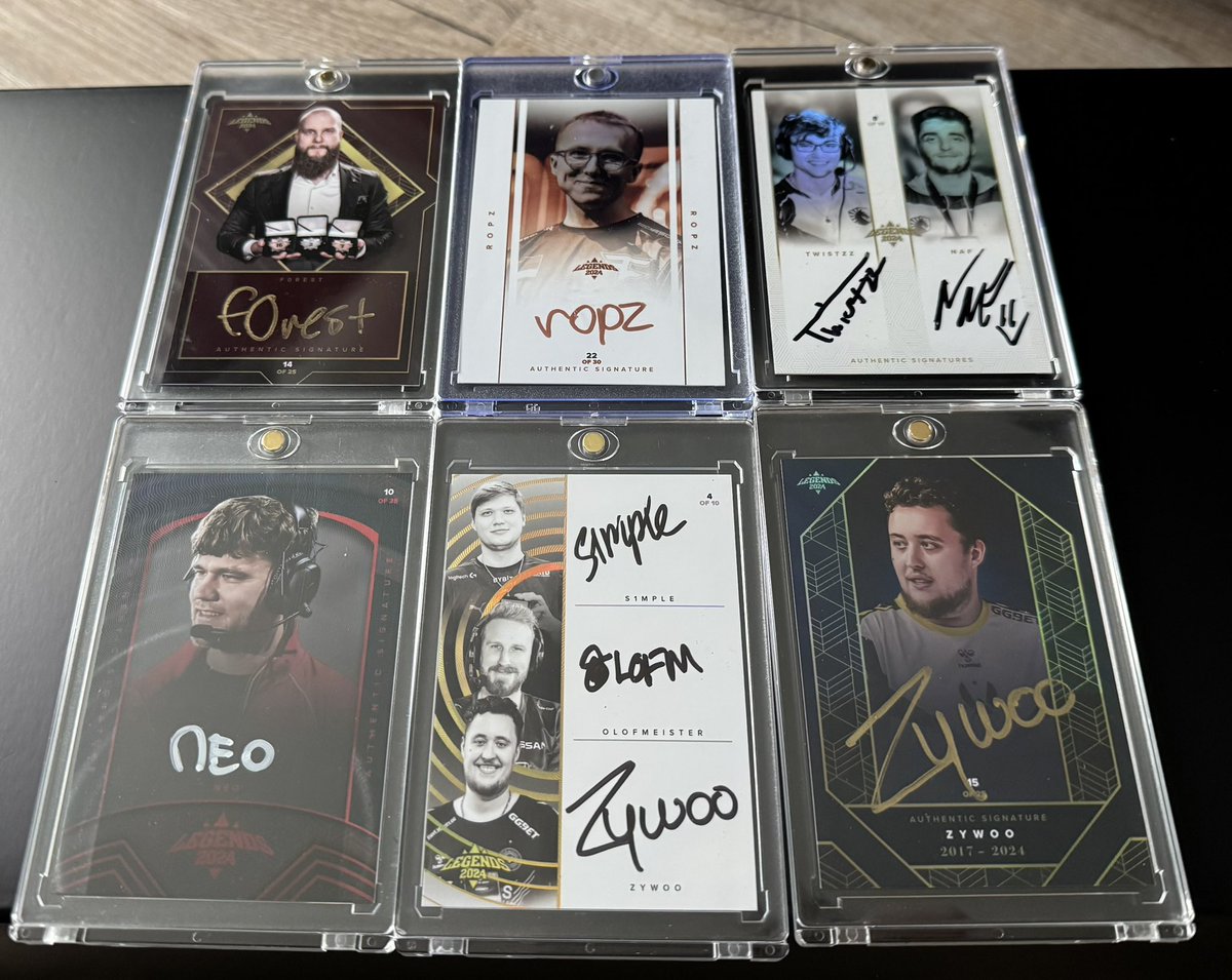 ChilamC134's tweet photo. Got my premium box today and it looks solid 🔥

@KolexGG 
#Legends24 https://t.co/LSO1M51sYP