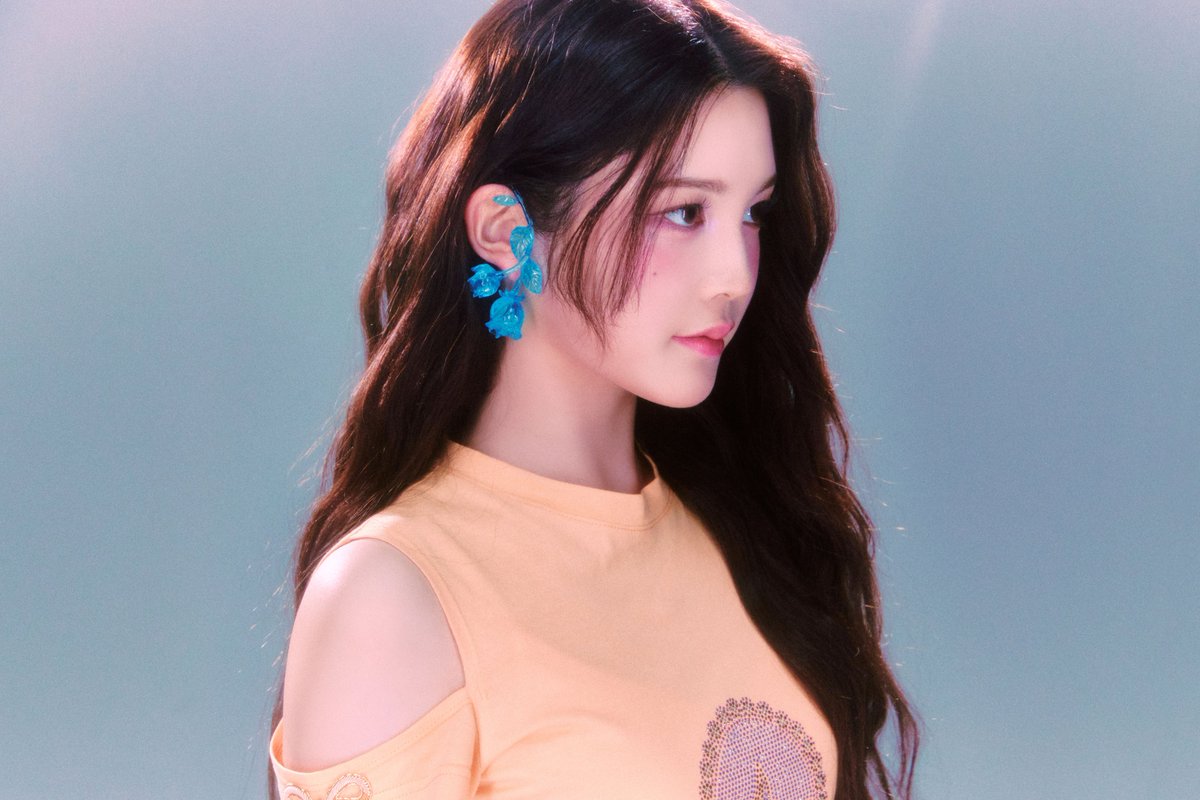 Hearts2Hearts 'The Chase' Image Teaser #06 Hearts2Hearts The 1st