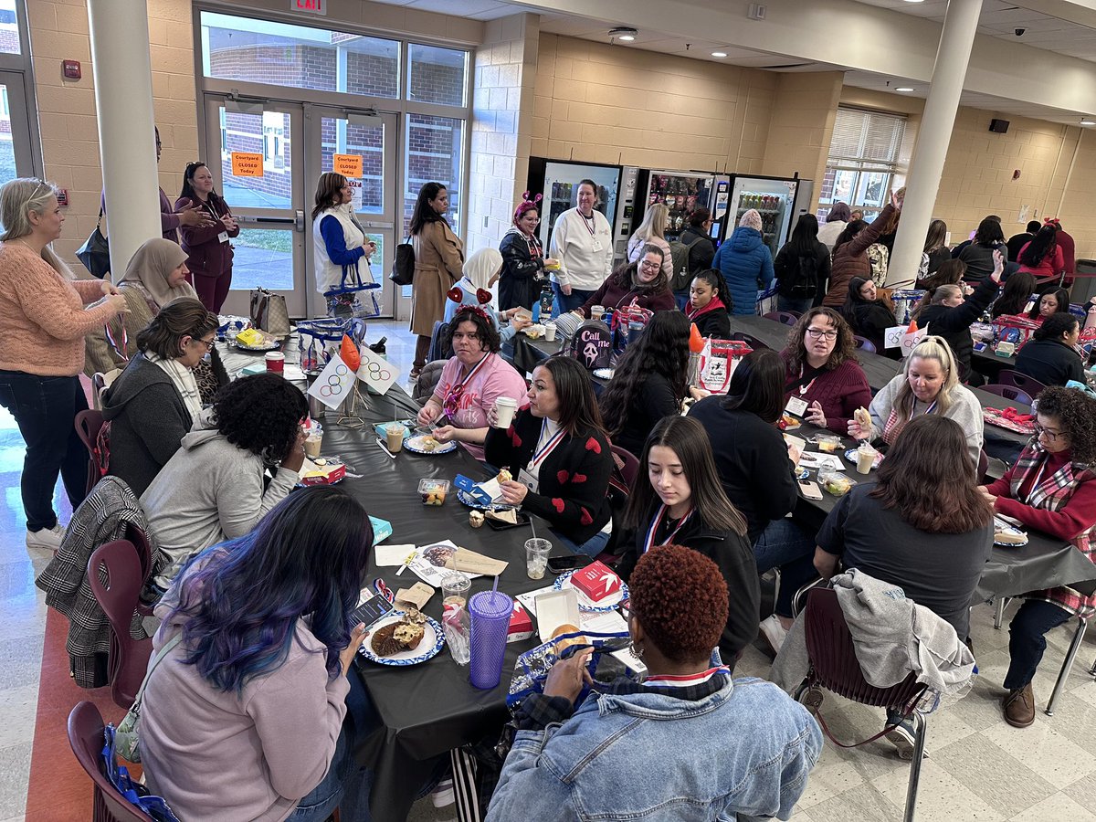 Our Service Employees are having a great day of learning at the #SPARK conference today! They are #EmpoweredToSucceed <a href="/SCPS_HR/">Stafford Schools HR & Talent Development</a>