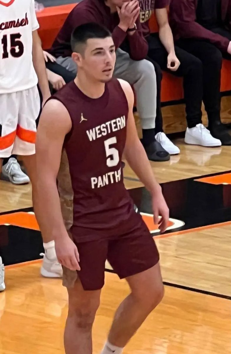 InspireUBasketball (@inspireubball) on Twitter photo Our guy, <a href="/MAVERlCKHAMMOND/">Maverick Hammond</a>, with 31 points on Tuesday night in a win vs. Hastings. Nice game, Mav! Our guy, <a href="/MAVERlCKHAMMOND/">Maverick Hammond</a>, with 31 points on Tuesday night in a win vs. Hastings. Nice game, Mav!