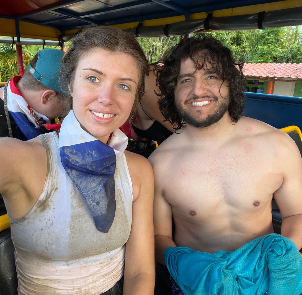 Expand Dong Man tweet media