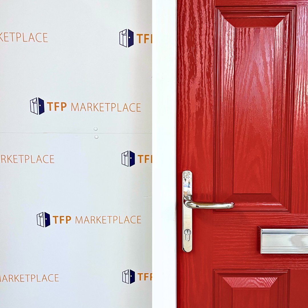 We spent our Valentine's Day photographing new in windows and doors for TFP Marketplace ❤️🪟🚪

Keep an eye on our website, new items coming soon 👀