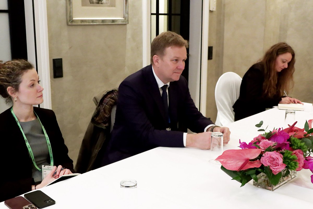 markodjuric's tweet photo. Today at @MunSecConf, I congratulated Mr. Peter Sørensen on his appointment as the #EU Special Representative for the #Belgrade-#Pristina Dialogue and underscored the importance of #EUSR for both #Serbia and the region as a whole.
Belgrade expects good cooperation with the @EUSR_Dialogue and will continue to be a #constructive partner in the #dialogue process.