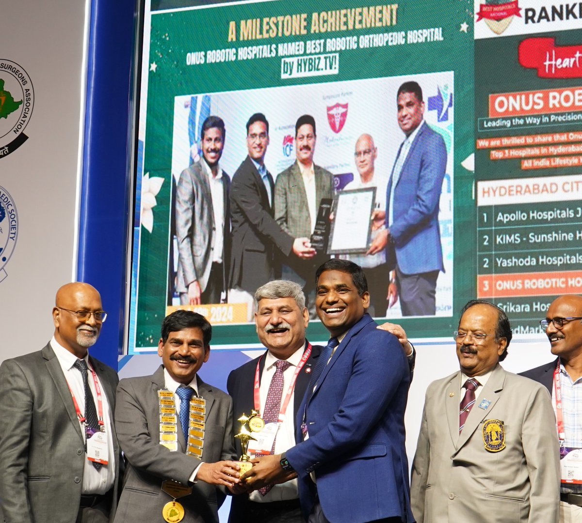 Dr_BalrajuNaidu's tweet image. 🌟 Honoring Excellence in Healthcare! 🌟

At the 10th Annual TOSACON 2025, we proudly celebrate Dr. Balaraju Naidu for his outstanding achievement—winning the Ortho Star Award 2025 under the category of Entrepreneurial Excellence in Healthcare! 🏆🎉
#tosacon2025