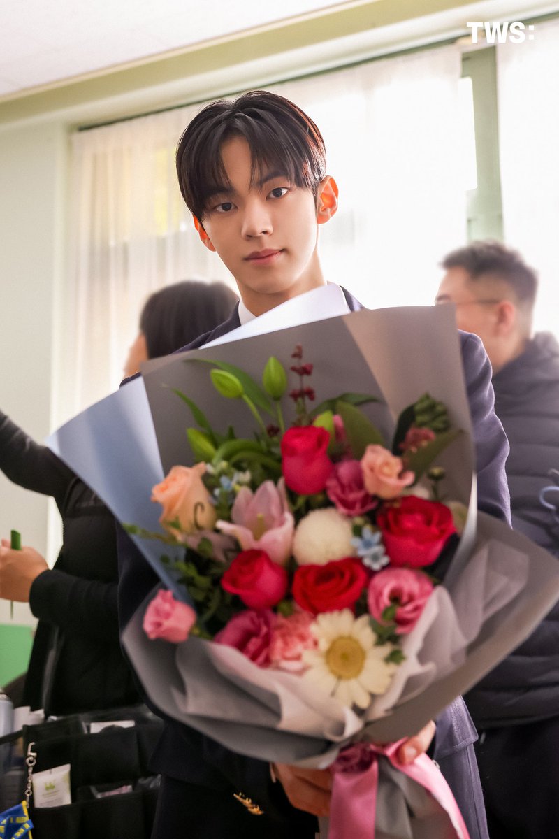 우리’라는 말에 자석이 있는 걸까
내 맘이 자꾸 너에게 가려고 해