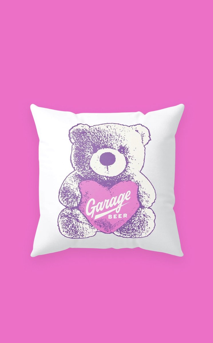 drinkgaragebeer's tweet image. Love u guys. Gifting (14) $50 gift cards to the merch store. RT for a chance to win.