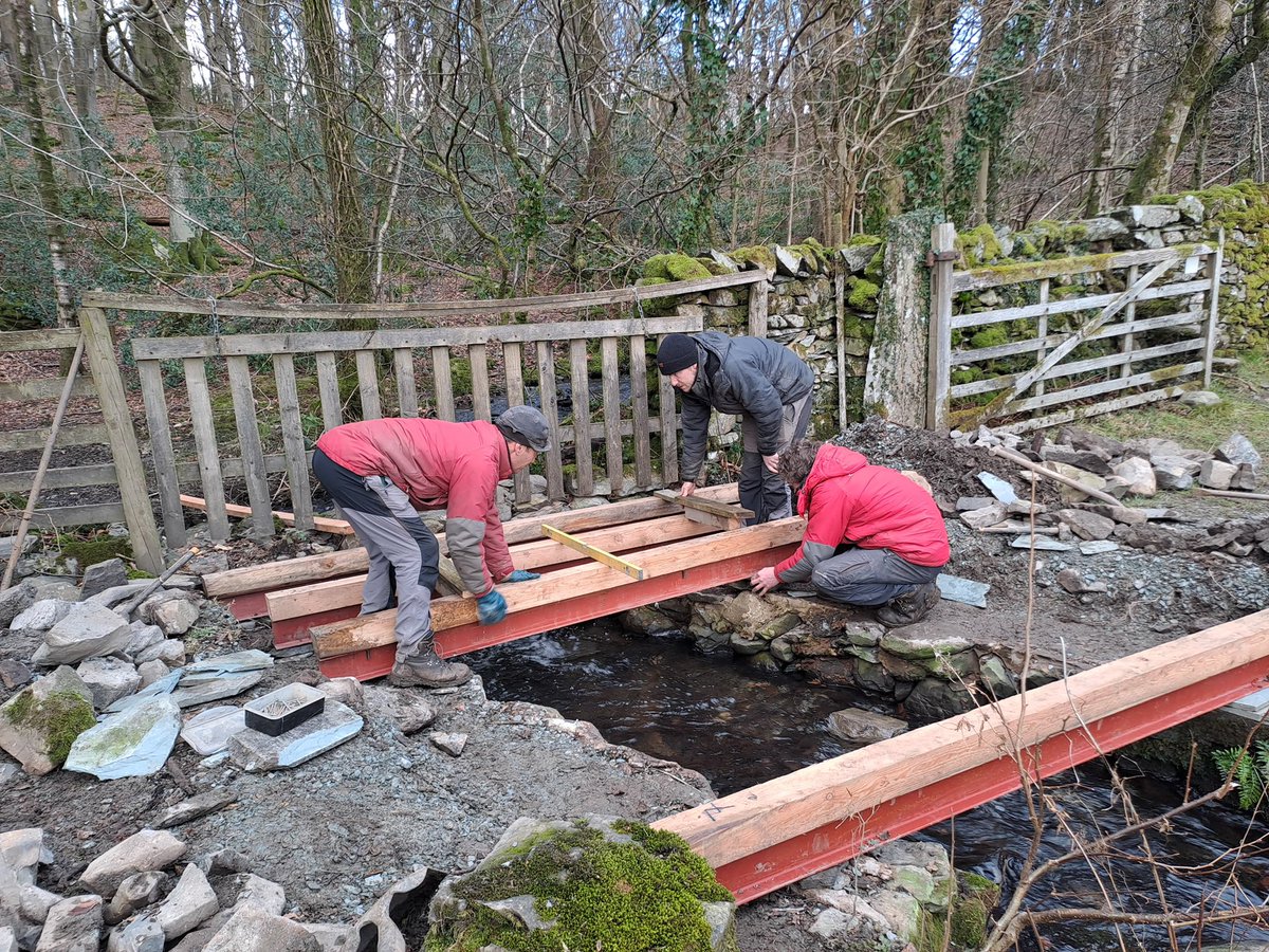 New blog post all about our recent work on the woodland trail at Allan Bank and bridge building at Windermere… fellrangers.blogspot.com/2025/02/path-r…