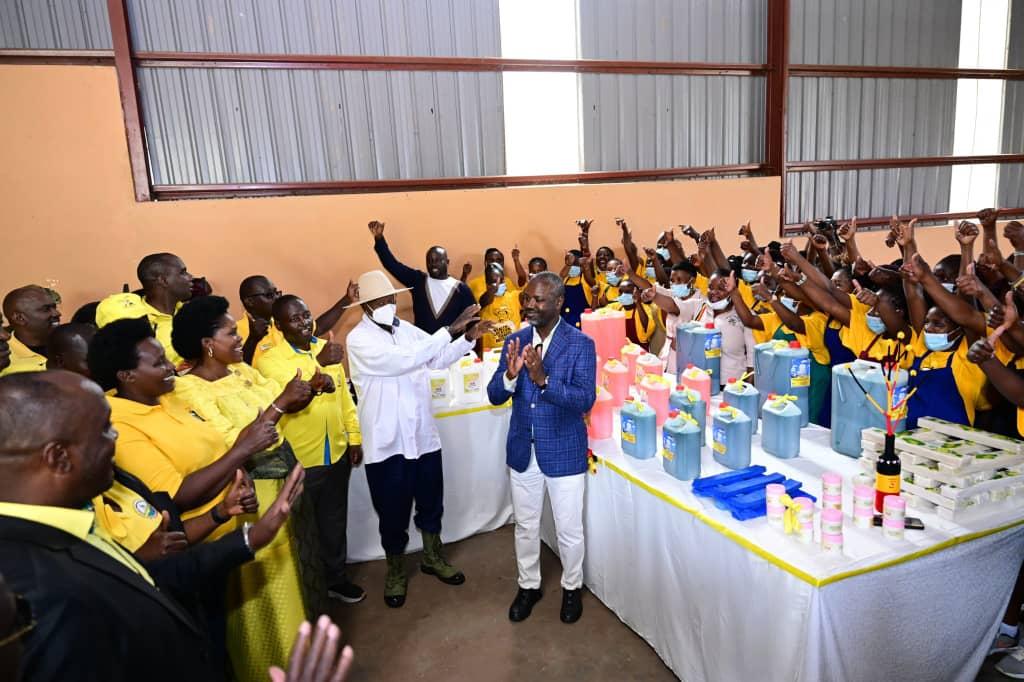 JaneBarekye's tweet image. Today marks another milestone in Uganda’s journey towards youth empowerment as H.E @KagutaMuseveni officially inaugurates Kigezi Presidential Industrial Hub in Kabale District.

I extend my appreciation to the President for his visionary leadership in establishing these skilling…