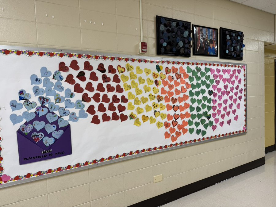Happy Valentine's Day from@62Plainfield
our StuCo and Kindness Ambassadors spread kindness with Valentines cards for hospitalized children ❤️#62PL #62Learns #62United #Kindness #Gratitude