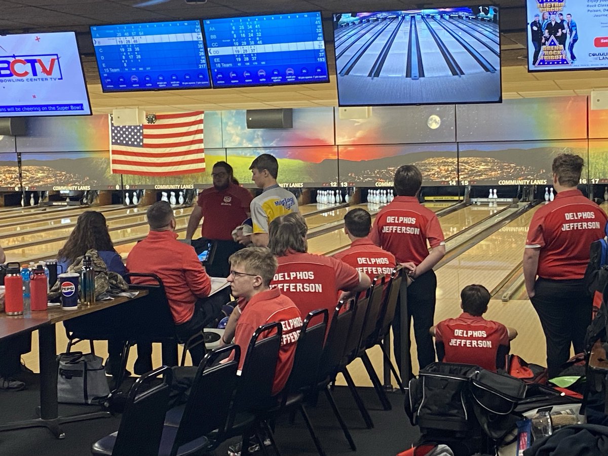 Delphos Jefferson Bowling grinding today at the Community Lanes in Minster Sectional Tourney. The place is packed for these kids, awesome atmosphere… #JeffCatPride ⁦<a href="/bubman45/">Bub Lindeman</a>⁩ ⁦<a href="/LindemanLyv/">Lyv Lindeman</a>⁩ ⁦<a href="/DavidBlockberge/">David Blockberger</a>⁩