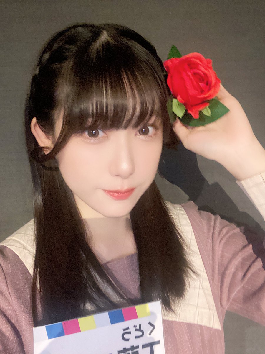 Aquarius3hinaki's tweet photo. 風船上がりました🎈
お誕生日です♪

これからも好きを追いかけ、好きを広める伝道師としてお仕事に配信に頑張りたいと思います！

また一年よろしくお願いします！ https://t.co/N5wS95dVU2