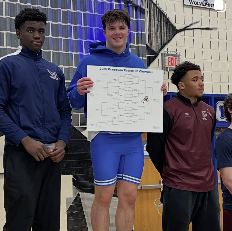 215 Regional Champ!  Thank you to my awesome Coaches, on to States next week! <a href="/Quezada_Lio/">Lio Quezada</a> <a href="/GiveEmTwoo/">Tejon</a> <a href="/Nmarsh2580/">Nate Marsh</a>