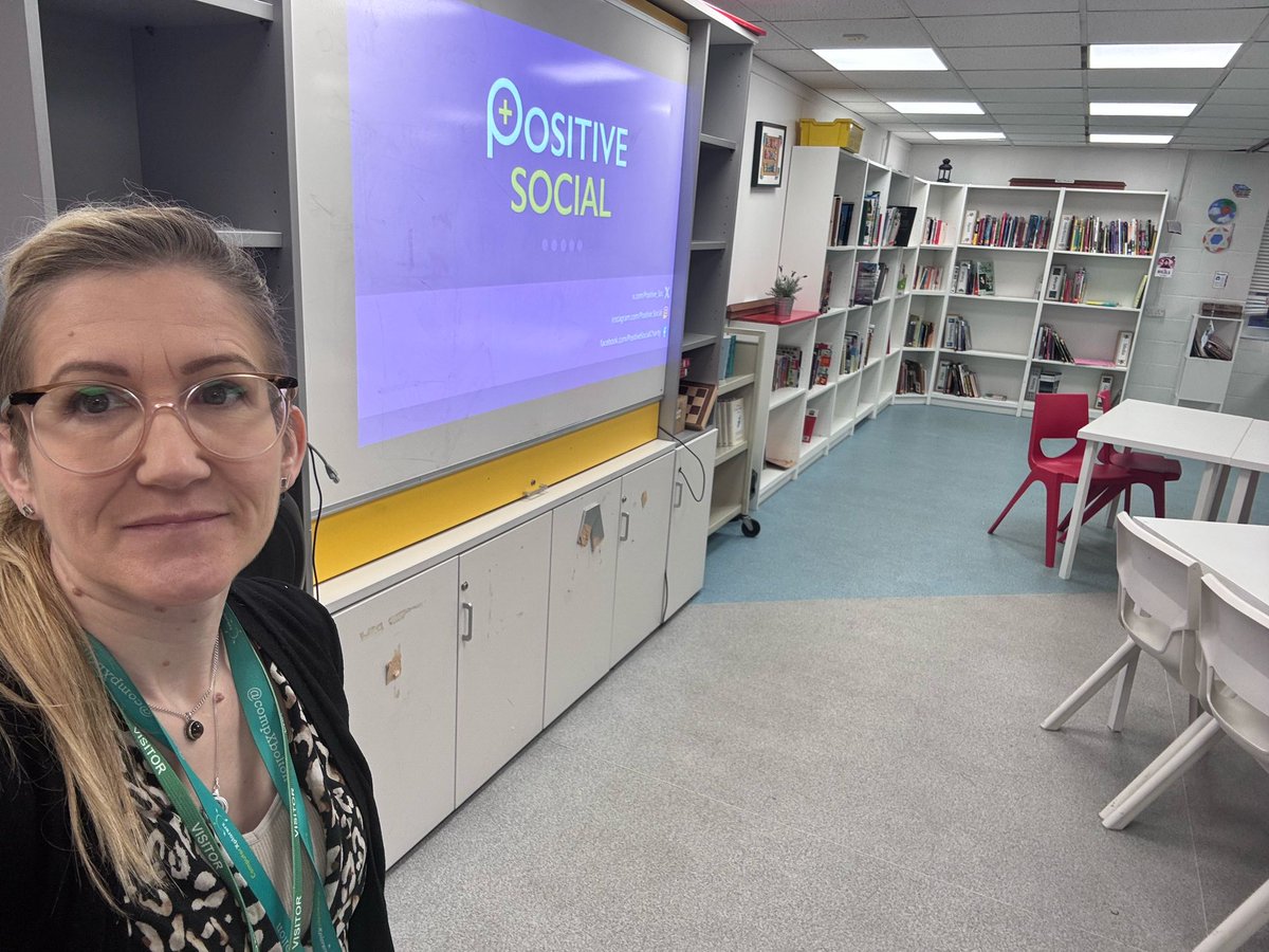 Positive_Soc's tweet photo. Although she may not look it, Emily was particularly excited by the tea break provided
@padgateacademy !

Year 7s were shown how they can have a better relationship with social media.  

We've still got enough funding to deliver FREE sessions at one more #Warrington secondary! https://t.co/Arw0MZ5sCq