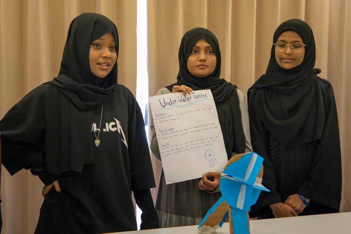 UNICEFMaldives's tweet image. And it's a wrap on imaGen Ventures Fuvahmulah!

We are excited to showcase the innovative ideas &amp;amp; solutions the young participants have developed to tackle the climate challenges faced by their communities.

#ForEveryChild, a sustainable future ♻️

#Baaruveri
#ClimateGuardians