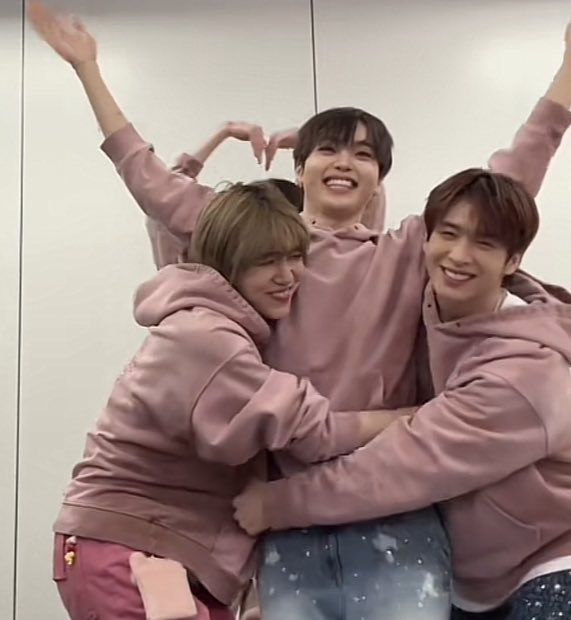 sniffle...... hiccup.......