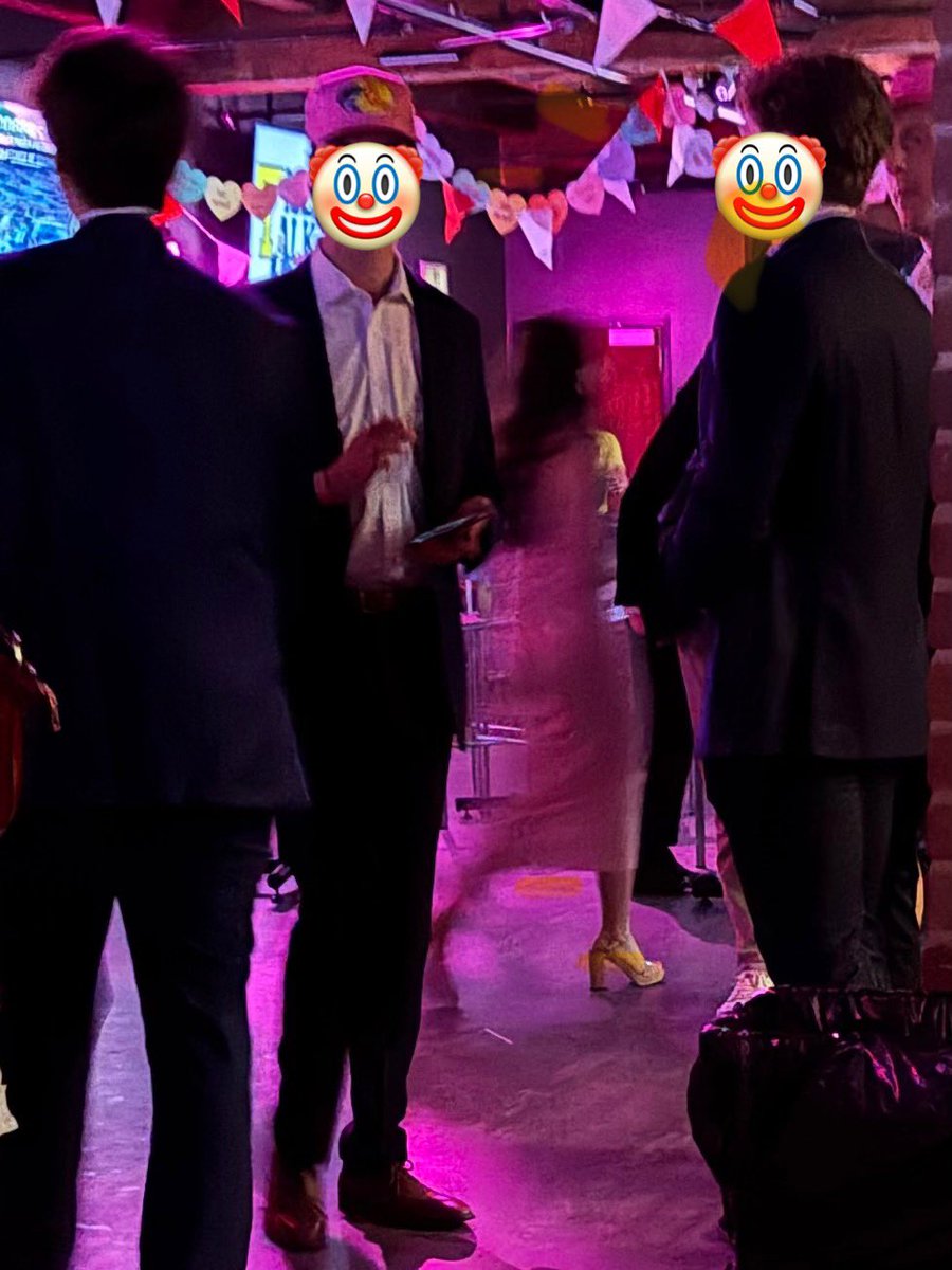 DonFarout's tweet photo. These guys party hard…. #SHRINK #SquidEp @TheRealTwiggles https://t.co/RqyJGpBlXT