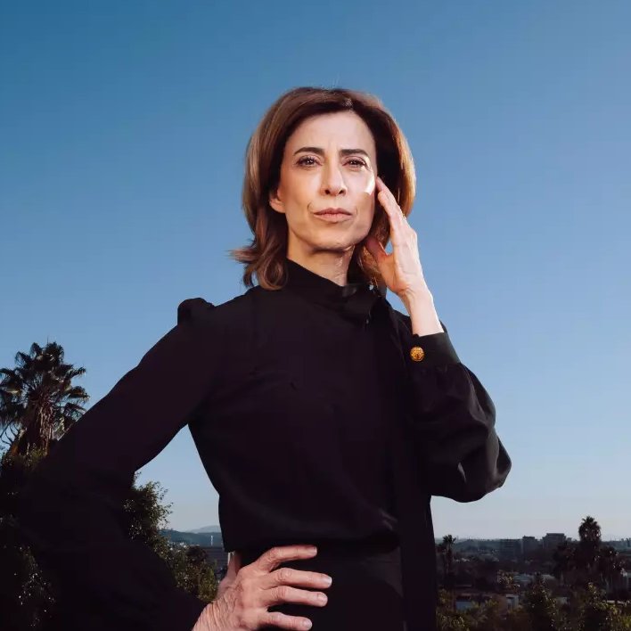 tracklist's tweet photo. Fernanda Torres falou ao LA Times sobre os brasileiros comemorarem as conquistas internacionais de "Ainda Estou Aqui": 

"No Brasil, temos muito orgulho da nossa cultura e consumimos a nossa própria cultura. Mas é muito raro que alguém tenha sucesso no exterior, então, quando isso acontece, há esse orgulho de que alguém está reconhecendo algo que sempre soubemos que era um talento. É como uma confirmação."