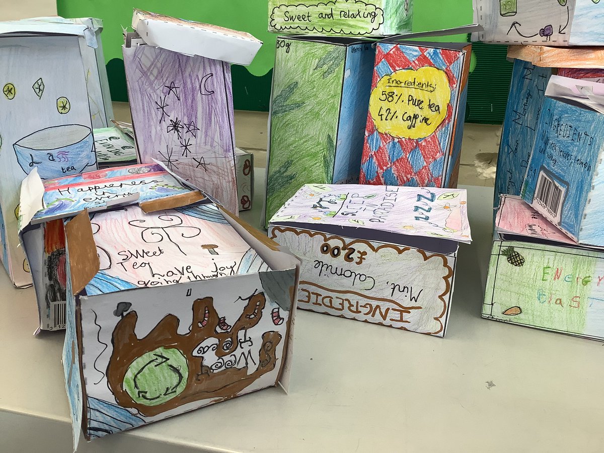 We have finished DT unit, we made tea packaging using paper cuboid nets. We also reinforced the sides with cardboard. They look great! 😊