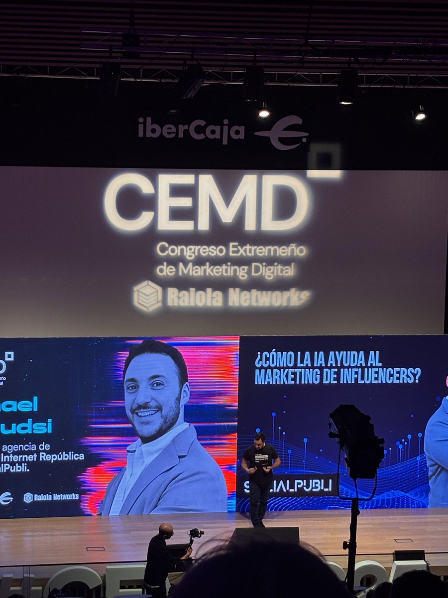 Turno para <a href="/elqudsi/">Ismael El-Qudsi</a> de <a href="/SocialPubli_esp/">SocialPubli España 🇪🇸</a> en el <a href="/CEMKTD/">Congreso Extremeño de Marketing Digital⚡️CEMD2024</a> para hablar de #influencers e #IA #CEMD2025