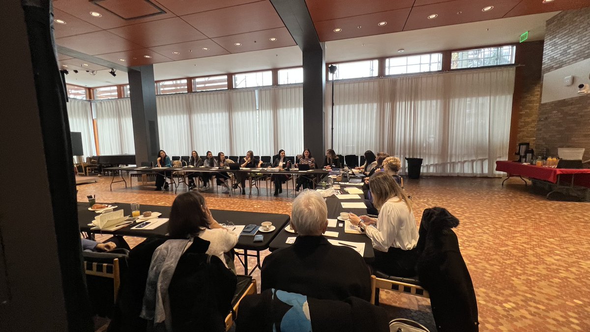 Uni Cologne NY (@unicologneny) on Twitter photo 💡Did you know that 02/11 is the <a href="/UN/">United Nations</a> International Day of Women & Girls in Science?👩🏻🔬
🌐Yesterday, I was honored to participate on behalf of <a href="/UniCologne/">Universität zu Köln</a> at a roundtable on "Women at the Forefront of Science Diplomacy".💪
🙏Thank you for having me <a href="/GermanyinUSA/">German Embassy Washington</a> and <a href="/uniallianz/">Universitätsallianz</a>!💌 💡Did you know that 02/11 is the <a href="/UN/">United Nations</a> International Day of Women & Girls in Science?👩🏻🔬
🌐Yesterday, I was honored to participate on behalf of <a href="/UniCologne/">Universität zu Köln</a> at a roundtable on "Women at the Forefront of Science Diplomacy".💪
🙏Thank you for having me <a href="/GermanyinUSA/">German Embassy Washington</a> and <a href="/uniallianz/">Universitätsallianz</a>!💌