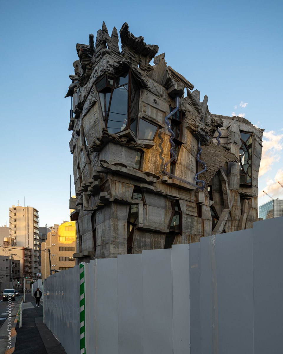 foto_momo's tweet photo. Arimaston Building
Designer : Keisuke Oka
Tokyo
Built : 2005 - present https://t.co/DjvZNc90ti