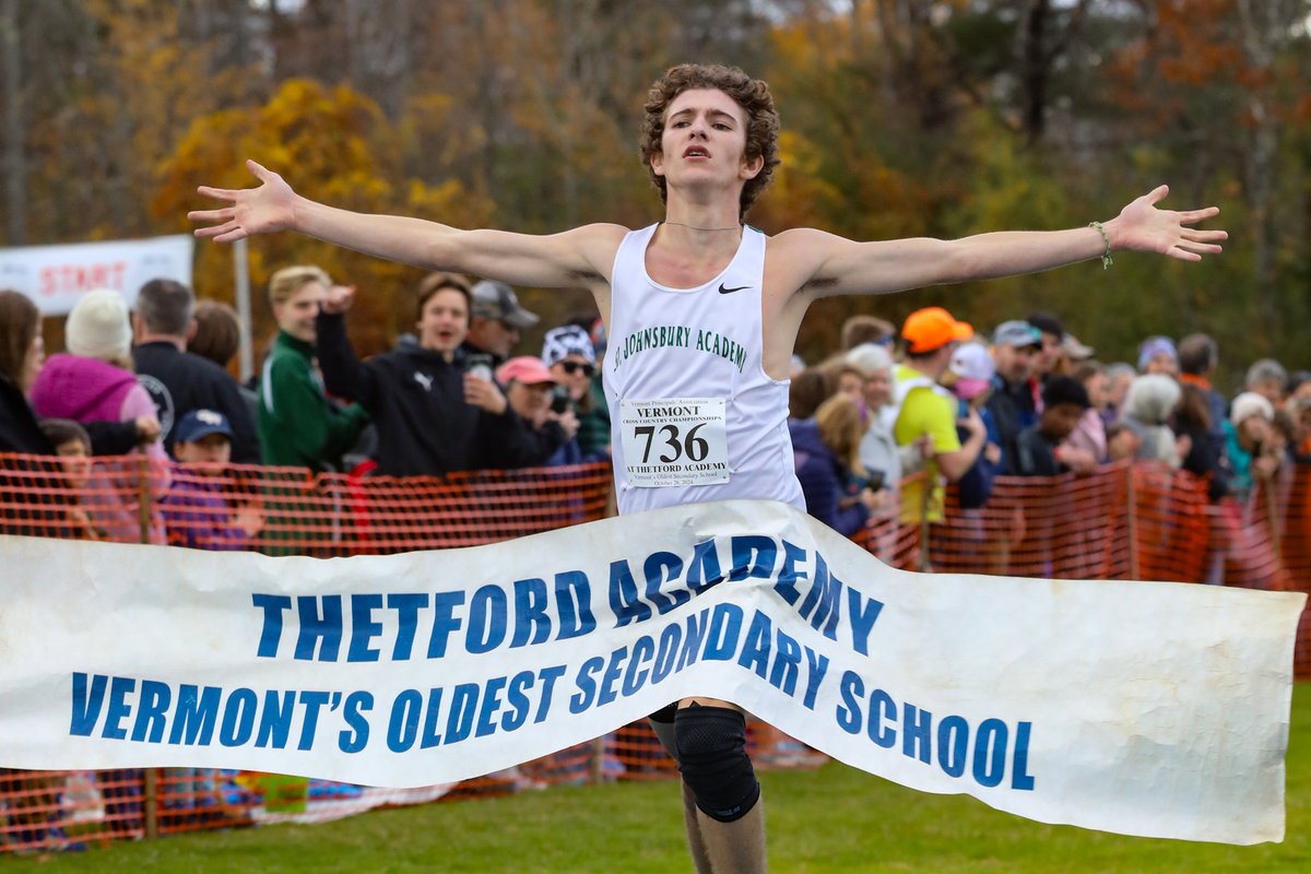 Congratulations to senior Emmett Johnson on his selection as Gatorade's 2024-2025 Boys Cross Country Player of the Year. Emmett won the DI individual crown this fall and is the fourth Hilltopper to be recognized.