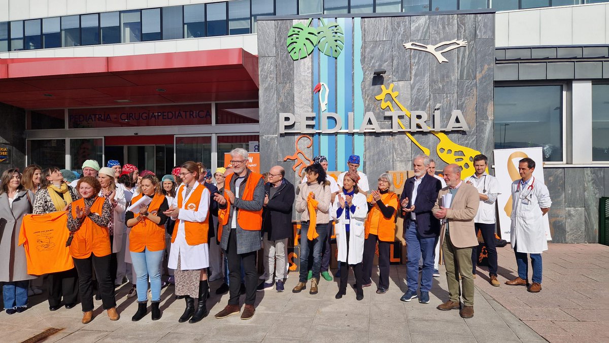 Consejería de Salud (@astursalud) on Twitter photo 🩺Los profesionales de <a href="/HUCA_Asturias/">@HUCA</a> han acompañado esta semana a <a href="/asoc_galban/">Asociación Galbán</a> y <a href="/FundAladina/">Fundación Aladina</a> en la conmemoración del #DiaInternacionalCancerInfantil con el lema: " Una atención psicológica adecuada desde el momento del diagnóstico y durante todo el proceso". 🩺Los profesionales de <a href="/HUCA_Asturias/">@HUCA</a> han acompañado esta semana a <a href="/asoc_galban/">Asociación Galbán</a> y <a href="/FundAladina/">Fundación Aladina</a> en la conmemoración del #DiaInternacionalCancerInfantil con el lema: " Una atención psicológica adecuada desde el momento del diagnóstico y durante todo el proceso".