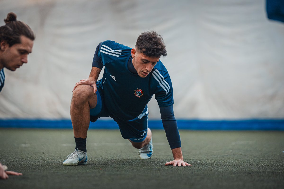 Gear7FC's tweet photo. Sweating to be ready, see you on monday 🏴‍☠️

#G7Crew https://t.co/2StzZpjWpL