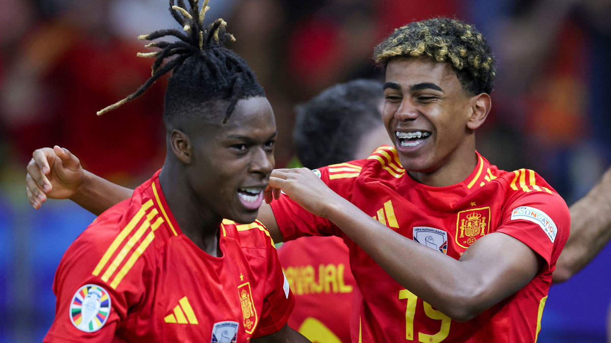 DeadlineDayLive's tweet photo. 🚨 Nico Williams has reportedly told his Spanish teammate Lamine Yamal that he intends to join Arsenal this summer. 

(Source: Carpetas Blaugranas) https://t.co/zByk0M47Z9