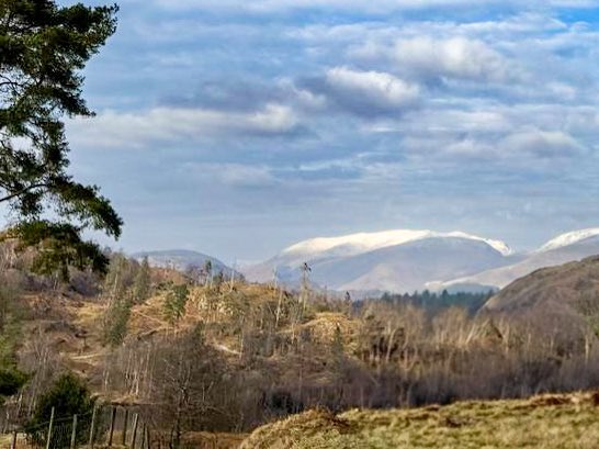 There’s a little bit of snow on top of Helvellyn at the moment- and it sounds as though we are going to get more snow this weekend! 
<a href="/kcrewders/">Kay Crewdson</a> #kcrewders