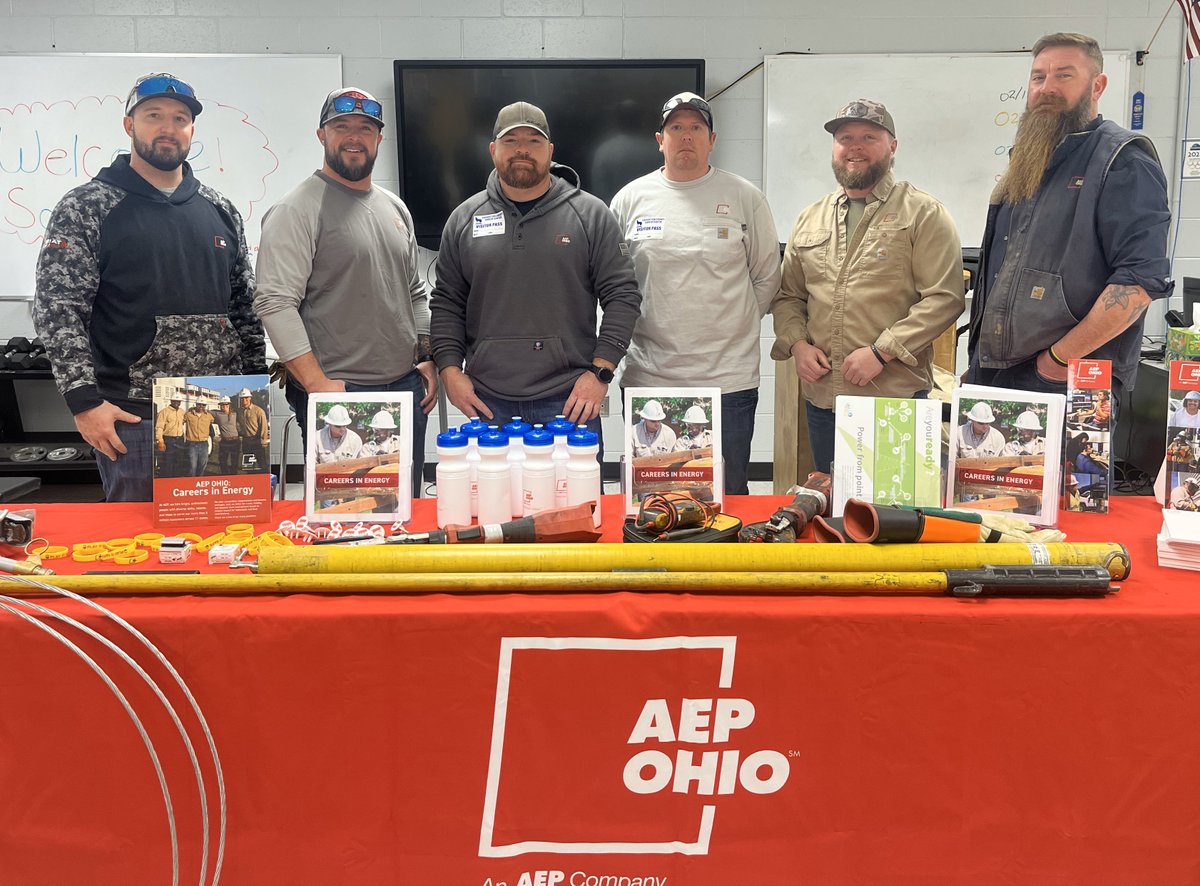 AEPOhio's tweet photo. AEP Ohio employees from the Coshocton garage visited the @ccCareerCntr to share insights ahead of the Utility Lineworker program launching this fall. Thanks to our team for supporting the lineworkers of tomorrow!  #LineworkerPride #FutureOfEnergy https://t.co/bn3862RR9z