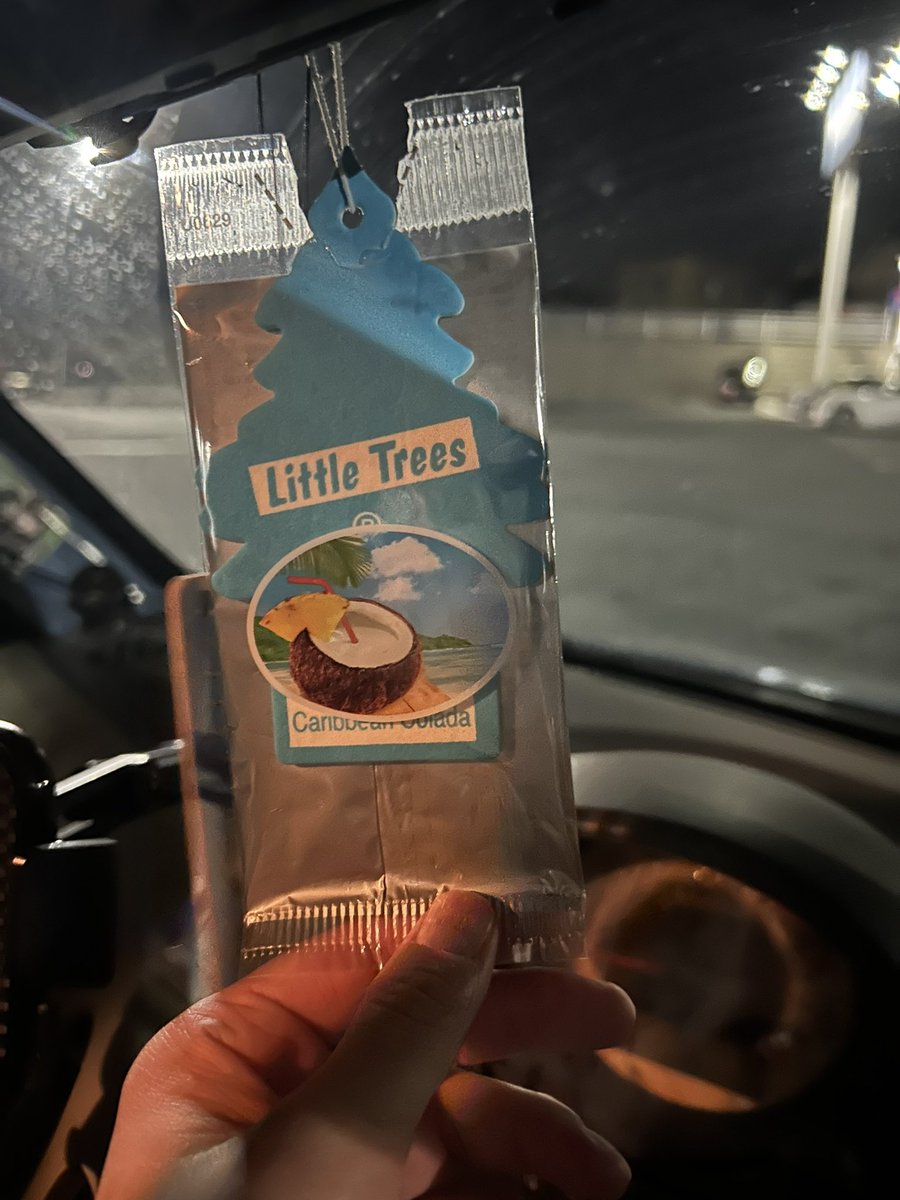 Koki3181128's tweet photo. @kagamin250
@Taka_tyn56
お疲れ様でした✌️
#山岡家 #リトルツリー #littletrees https://t.co/4Cn44GfssJ