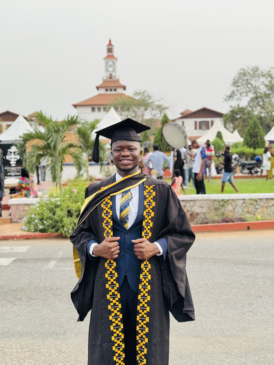 BaluriIbrahim1's tweet photo. I would like to congratulate myself for graduating from the prestigious University of Ghana, Legon. This achievement marks a significant milestone and the start of my academic journey. 

May God bless whoever impacted my academic career. I’m most grateful 🙏🇬🇭.
Thank you all. https://t.co/8S2XHVvcXl