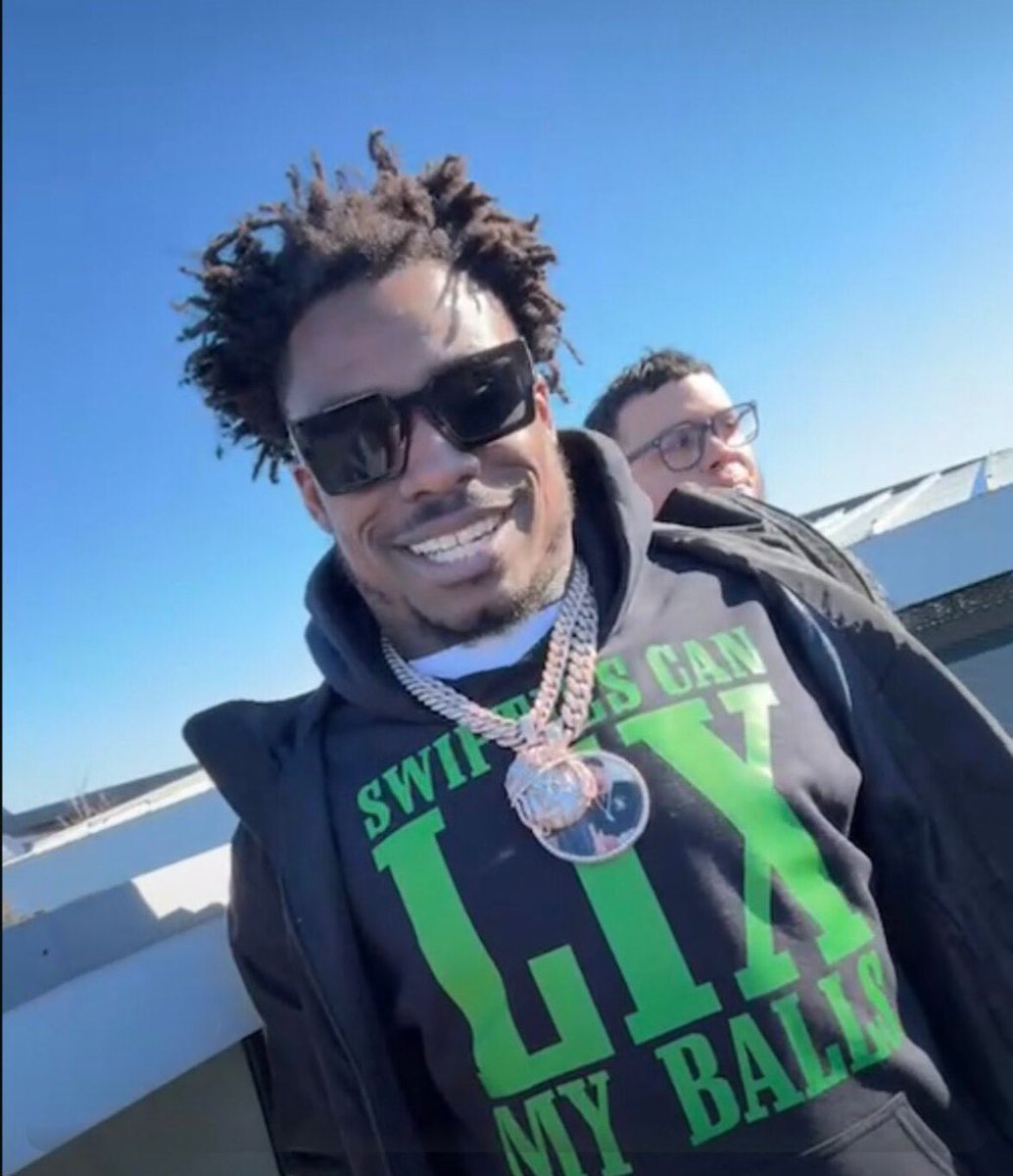 “Swifties can LIX my balls”

— CJ Gardener-Johnson’s hoodie at the Eagles Super Bowl parade