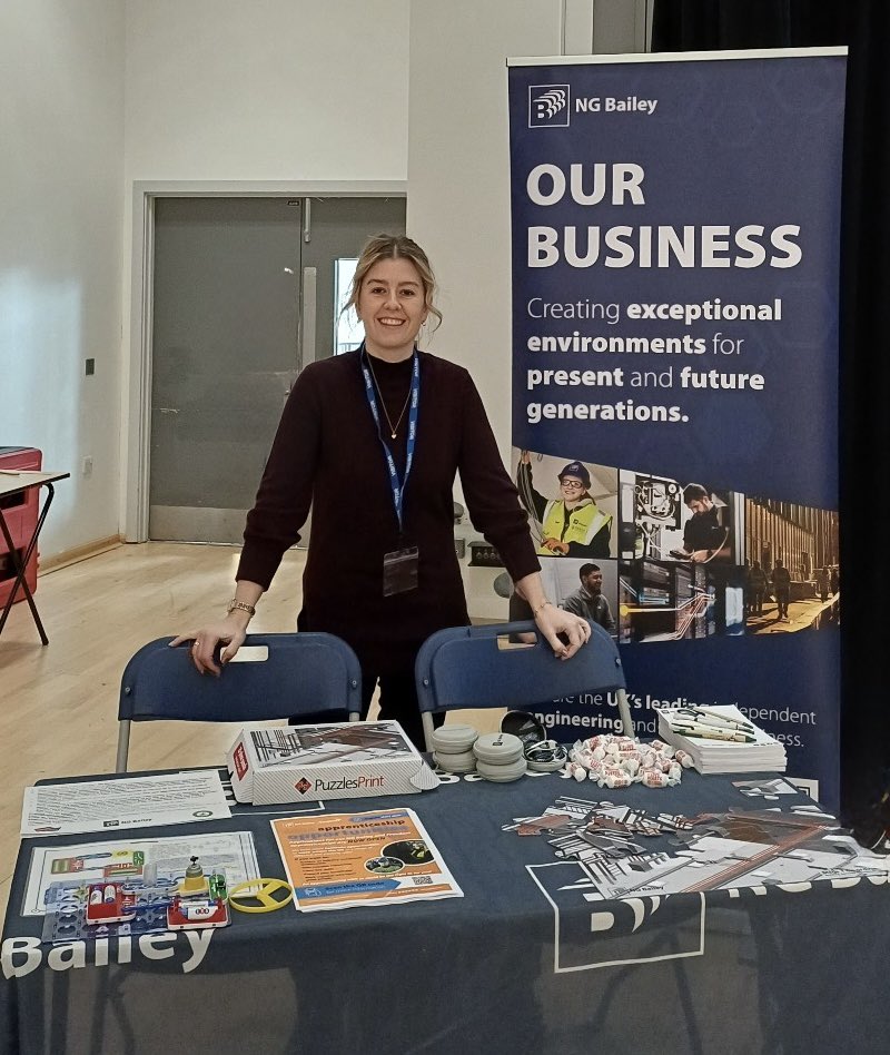 Louise Logan tweet media