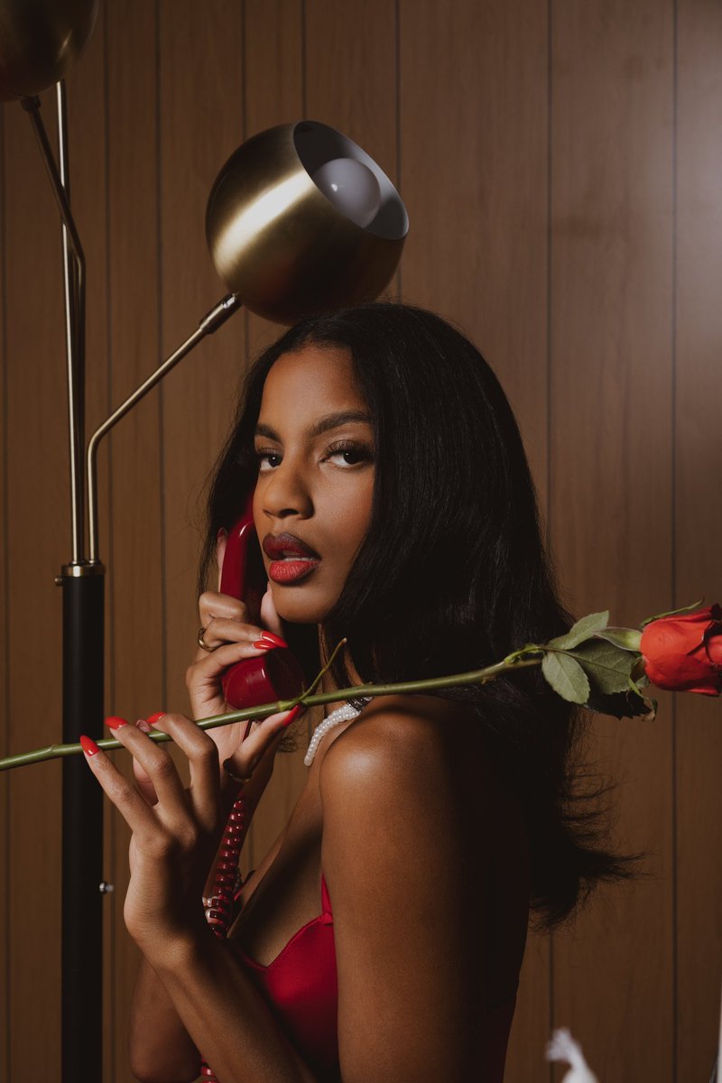 EboneeDavis's tweet image. Queen of hearts. ❤️🌹🫀