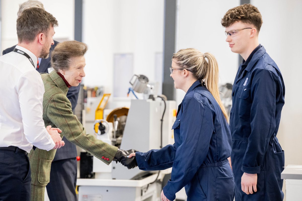 University of Derby (@derbyuni) on Twitter photo Today we welcomed HRH The Princess Royal to the Nuclear Skills Academy.
Her Royal Highness learned about the innovative training centre and met apprentices at the forefront of the future of the nuclear industry.
Read more: derby.ac.uk/news/2025/hrh-…
<a href="/RollsRoyce/">Rolls-Royce</a> Today we welcomed HRH The Princess Royal to the Nuclear Skills Academy.
Her Royal Highness learned about the innovative training centre and met apprentices at the forefront of the future of the nuclear industry.
Read more: derby.ac.uk/news/2025/hrh-…
<a href="/RollsRoyce/">Rolls-Royce</a>