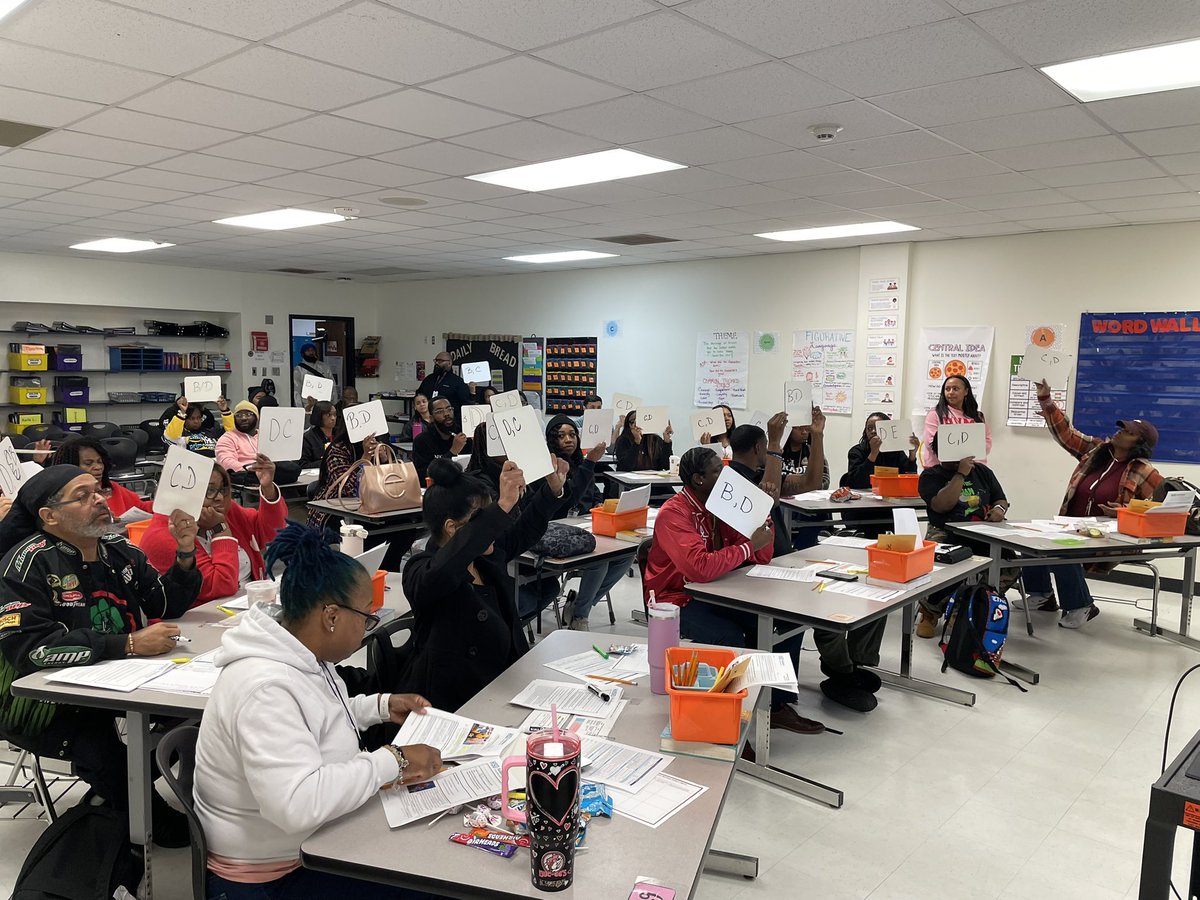 Alicia G. Lewis tweet media