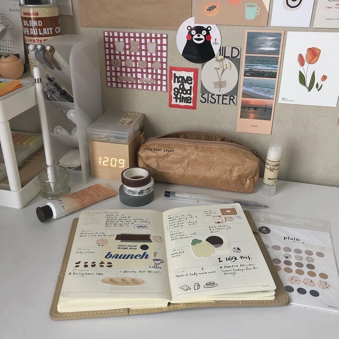 morgstudy's tweet image. • Morgan, 20.
 • ele/dela 
• Biblioteconomia, ✦✦✧✧✧✧✧✧
• Montando um rotina de estudos! 
• Propósito: Busco disciplina, e mais foco. 
• Livros, filmes, artes, jogos e fotografia.
↳(uso contas diferentes)

⌕ search: #studytwt  ♡/↺ para sermos mutuals