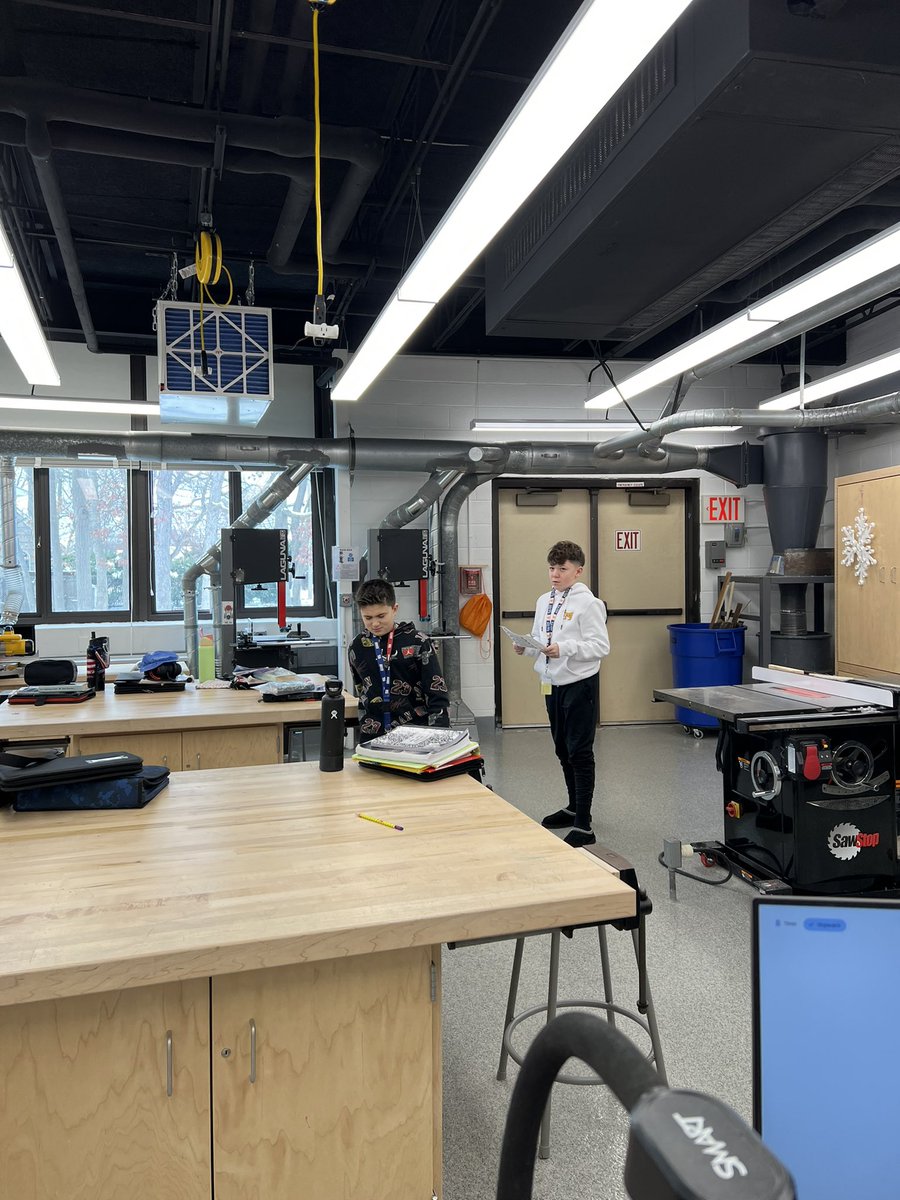 apopetech's tweet image. 6th grade coding students @BeachStreetWI finished off the week with their code a friend activity! They were very creative! #Unpluggedcoding #WIproud