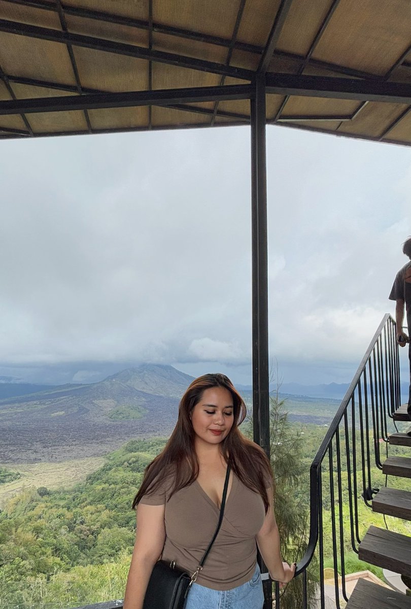 trynafindsylvia's tweet photo. 📍DPS “me” Dump : Just because
2 weeks in 🇮🇩 is not enough 🥺 https://t.co/CHQFPZ3Ld8