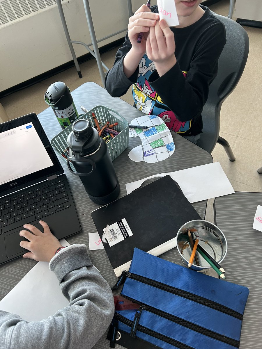 MsSTeacher1's tweet image. Happy Valentine’s Day! Today we each picked a name and made a kindness card for a classmate. It was so nice to see the excitement and smiles when we gifted and received our cards! 💞❤️@StElizabethOCSB