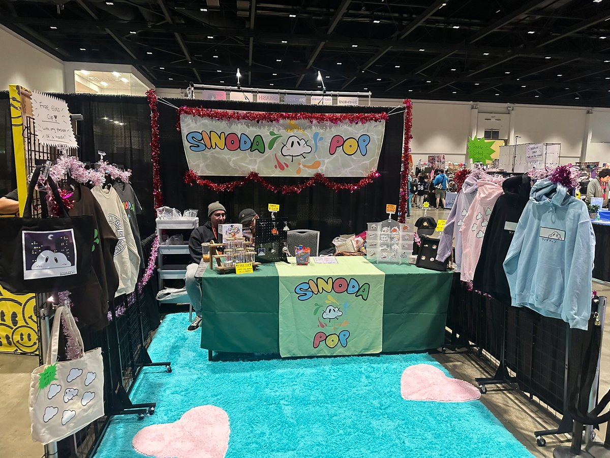 day 1 @ GenX2  :)

come say hi and check out our goods 🤍🎉