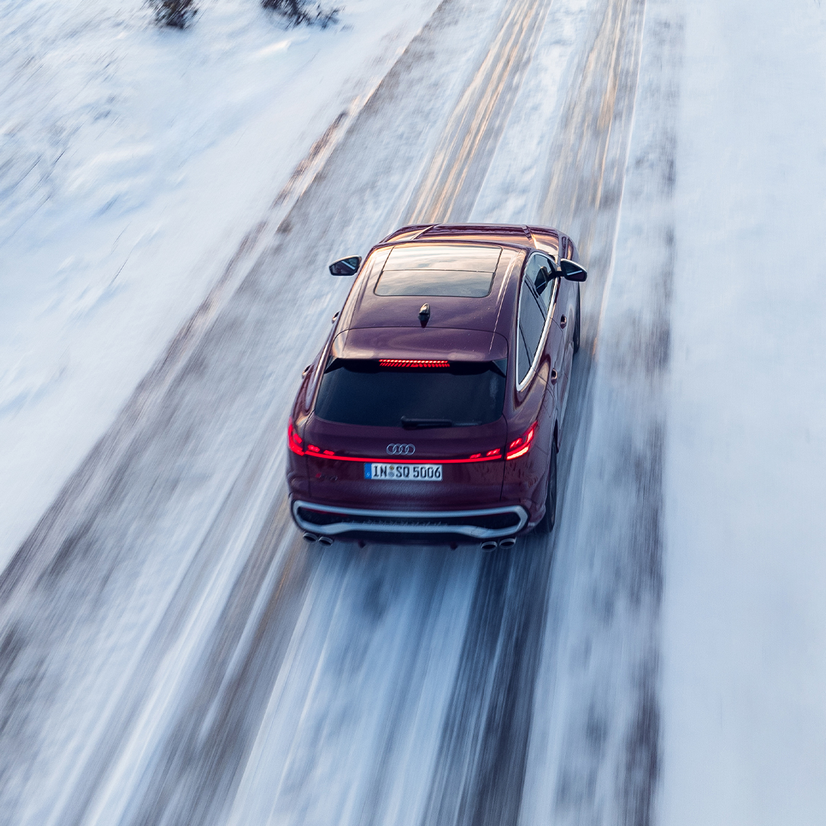 Winter's playground, the Audi SQ5 Sportback's domain.
#Audi #VorsprungDurchTechnik #ThisIsAudi #AudiQ5
-----
Audi SQ5 Sportback: Fuel consumption combined in l/100 km: 8.8-8.1; CO₂ emissions combined in g/km: 199-184. CO₂ class: G.