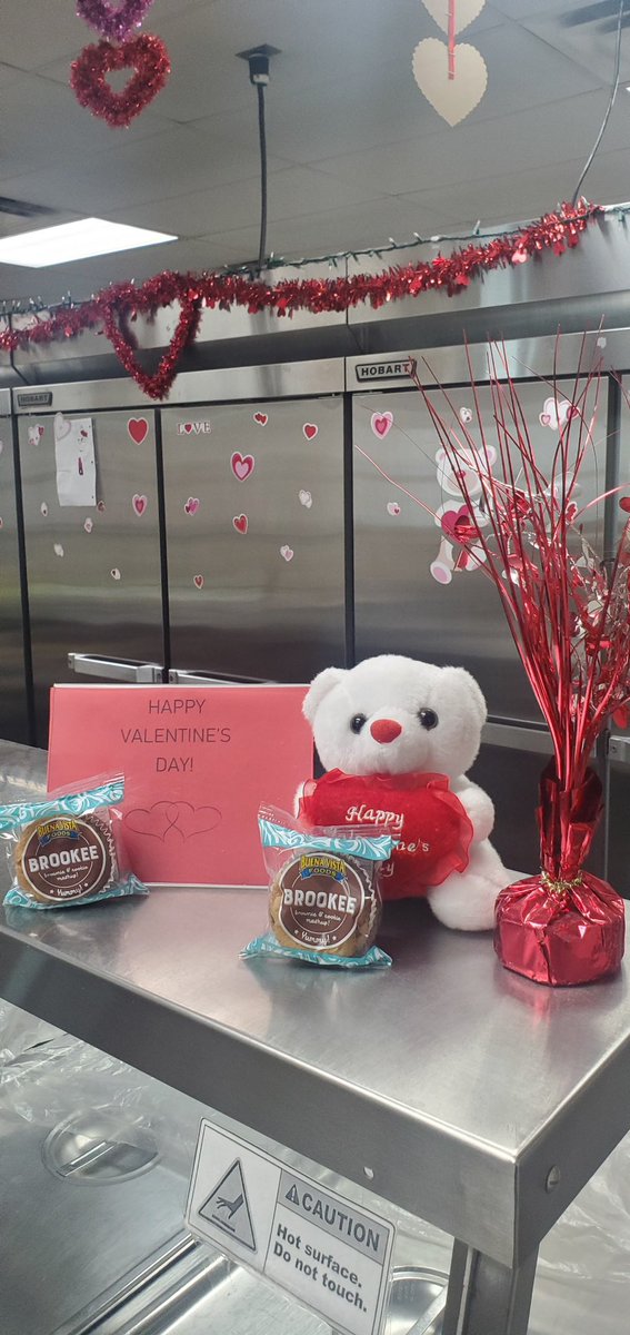 More L❤️ve!  🍪
<a href="/DelValleES_YISD/">Del Valle Elementary</a> 
<a href="/BelAirHigh/">Bel Air HS</a> 
<a href="/RamonaESYISD/">Ramona STEM Academy</a>