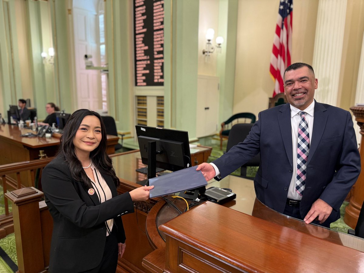 AsmCaloza's tweet photo. It’s been a busy week in Sacramento! Excited to introduce bills aimed at addressing the cost of living, tackling environmental justice, expanding access to parks, supporting our wildfire recovery, helping our unhoused neighbors, safeguarding workers rights, & more. Stay tuned as we roll out more info on our #CAleg package!

📸 @oh_hash